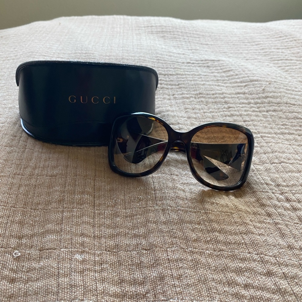 Gucci Black and Brown Sunglasses